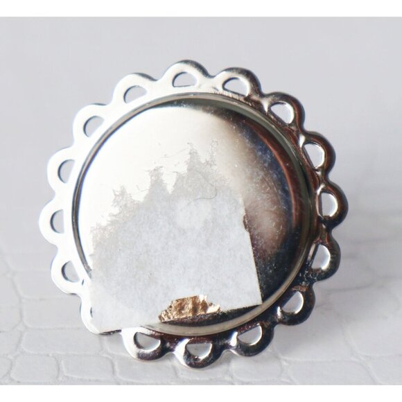 Vintage Swarovski Miniature Birthday Cake Red Candle Figurine - Picture 3 of 5